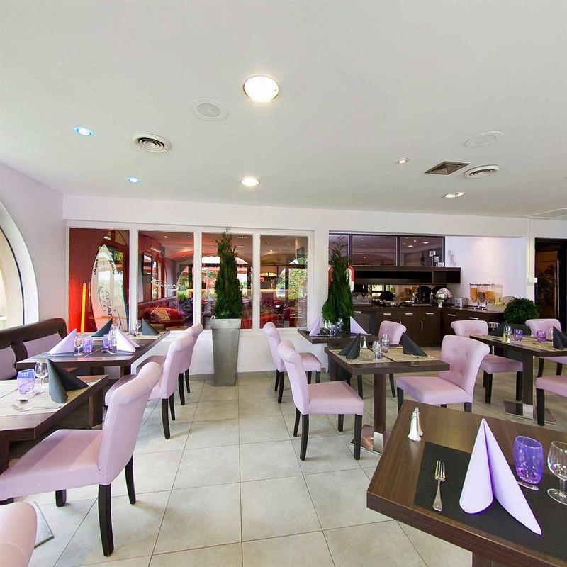 Ariane Hotel Fos Sur Mer فوس-سور-مير المظهر الخارجي الصورة