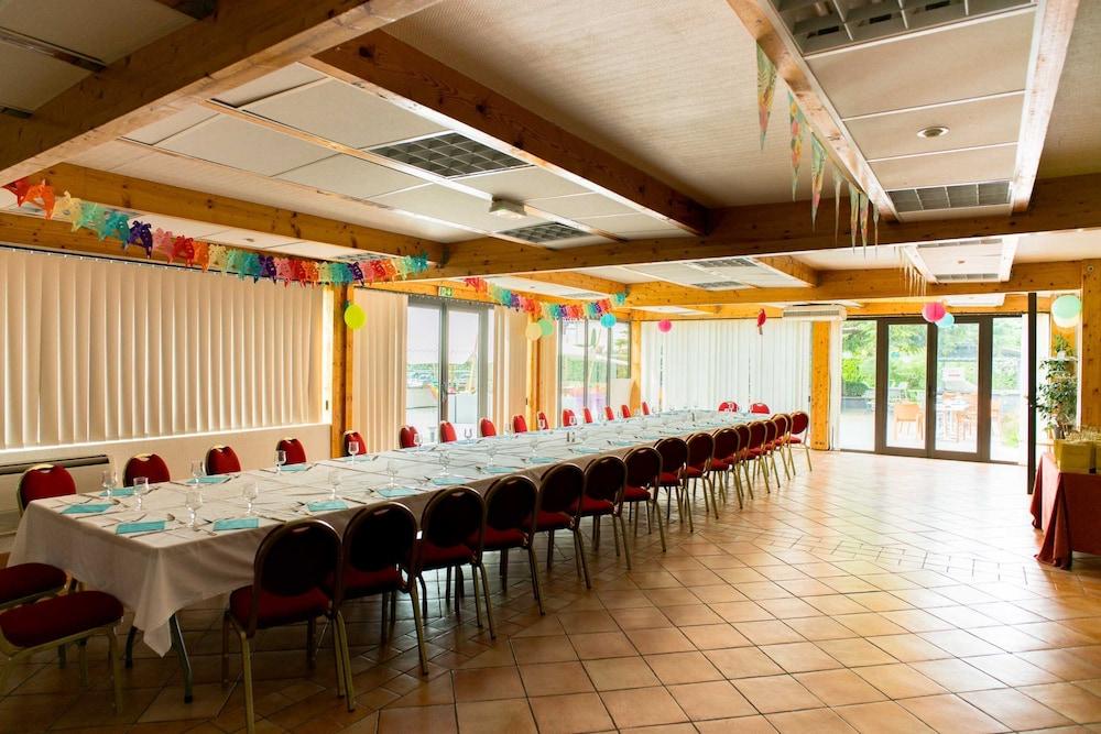 Ariane Hotel Fos Sur Mer فوس-سور-مير المظهر الخارجي الصورة
