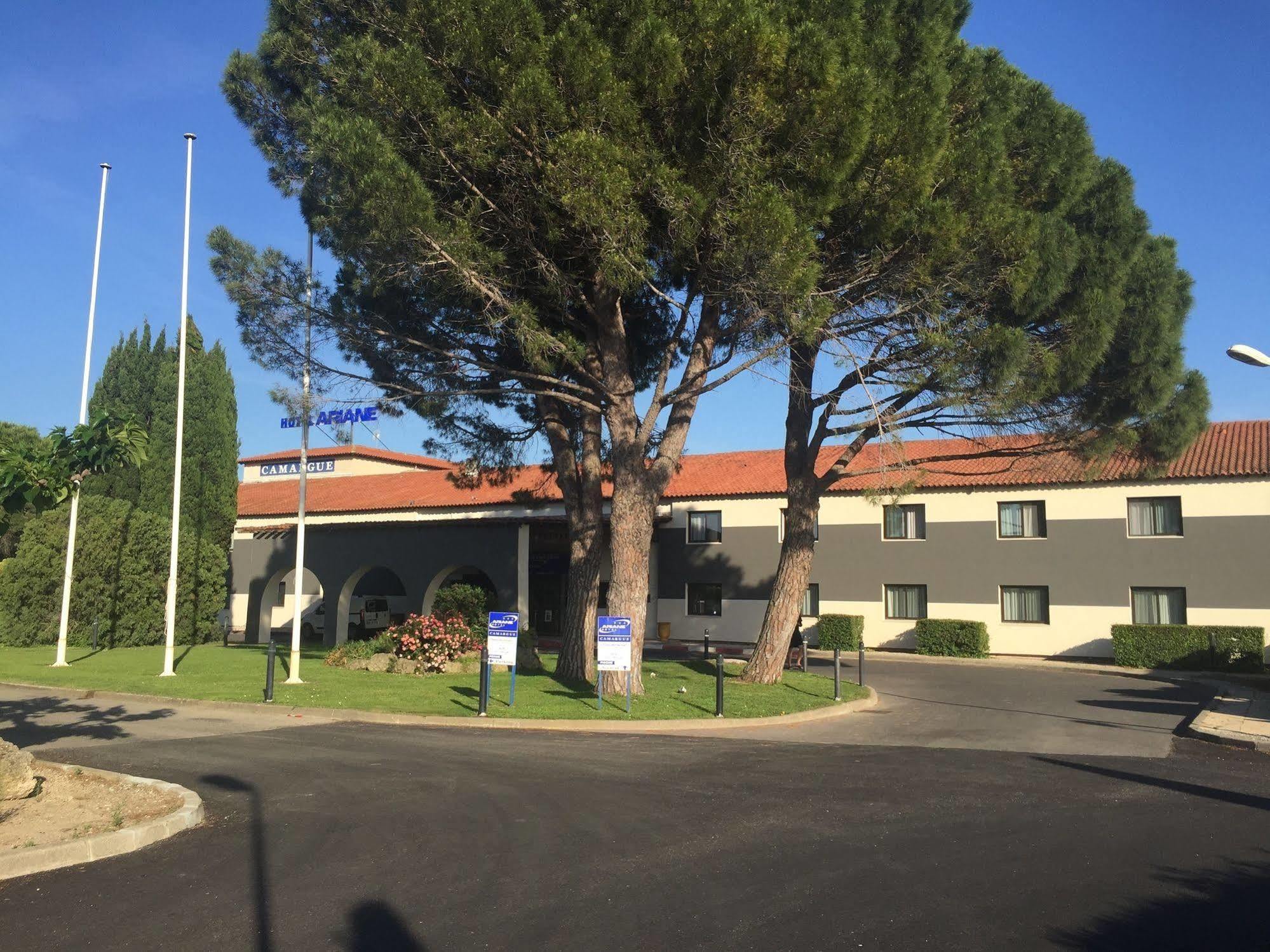 Ariane Hotel Fos Sur Mer فوس-سور-مير المظهر الخارجي الصورة