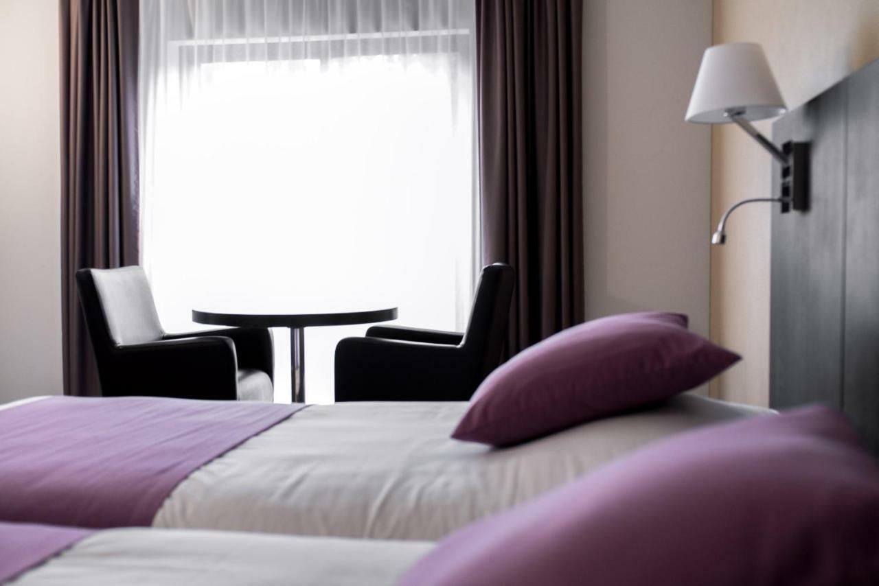 Ariane Hotel Fos Sur Mer فوس-سور-مير المظهر الخارجي الصورة