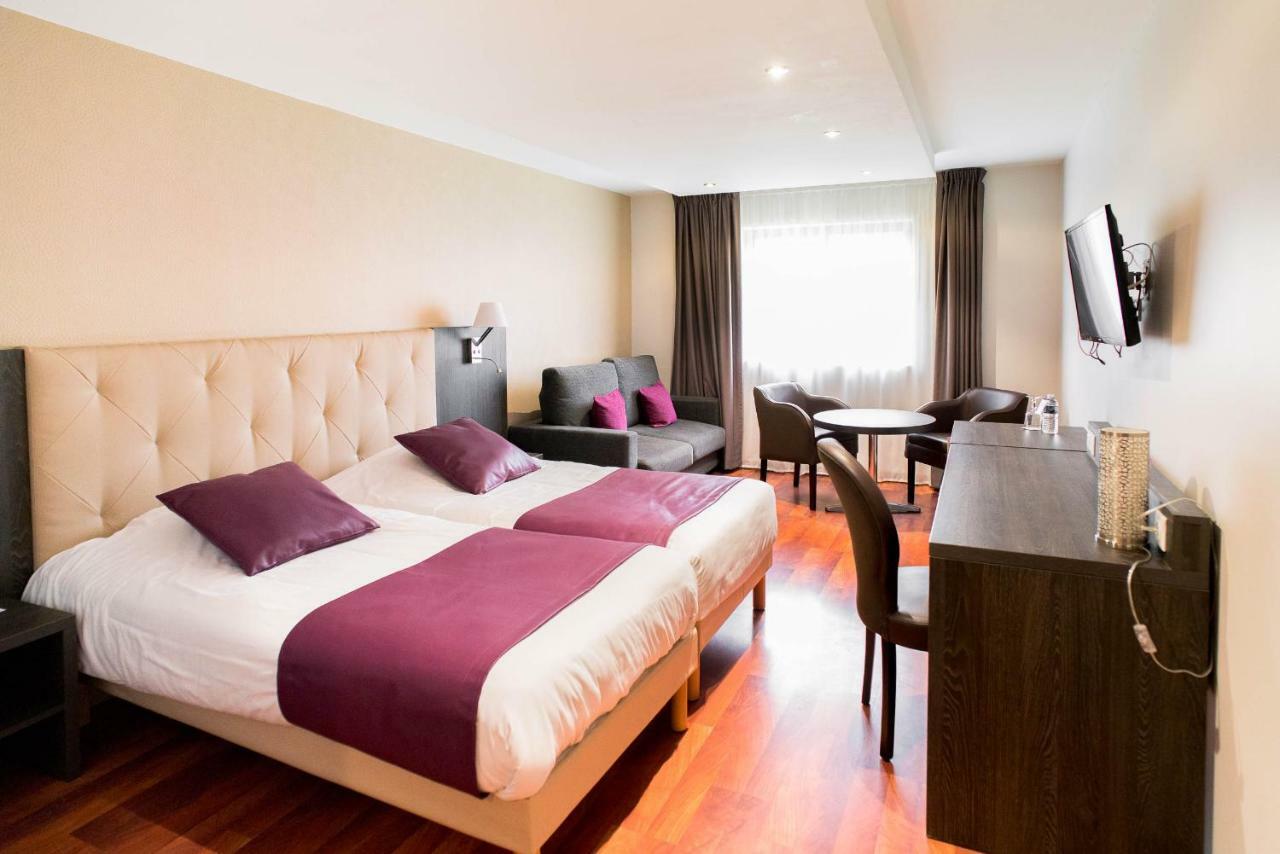 Ariane Hotel Fos Sur Mer فوس-سور-مير المظهر الخارجي الصورة