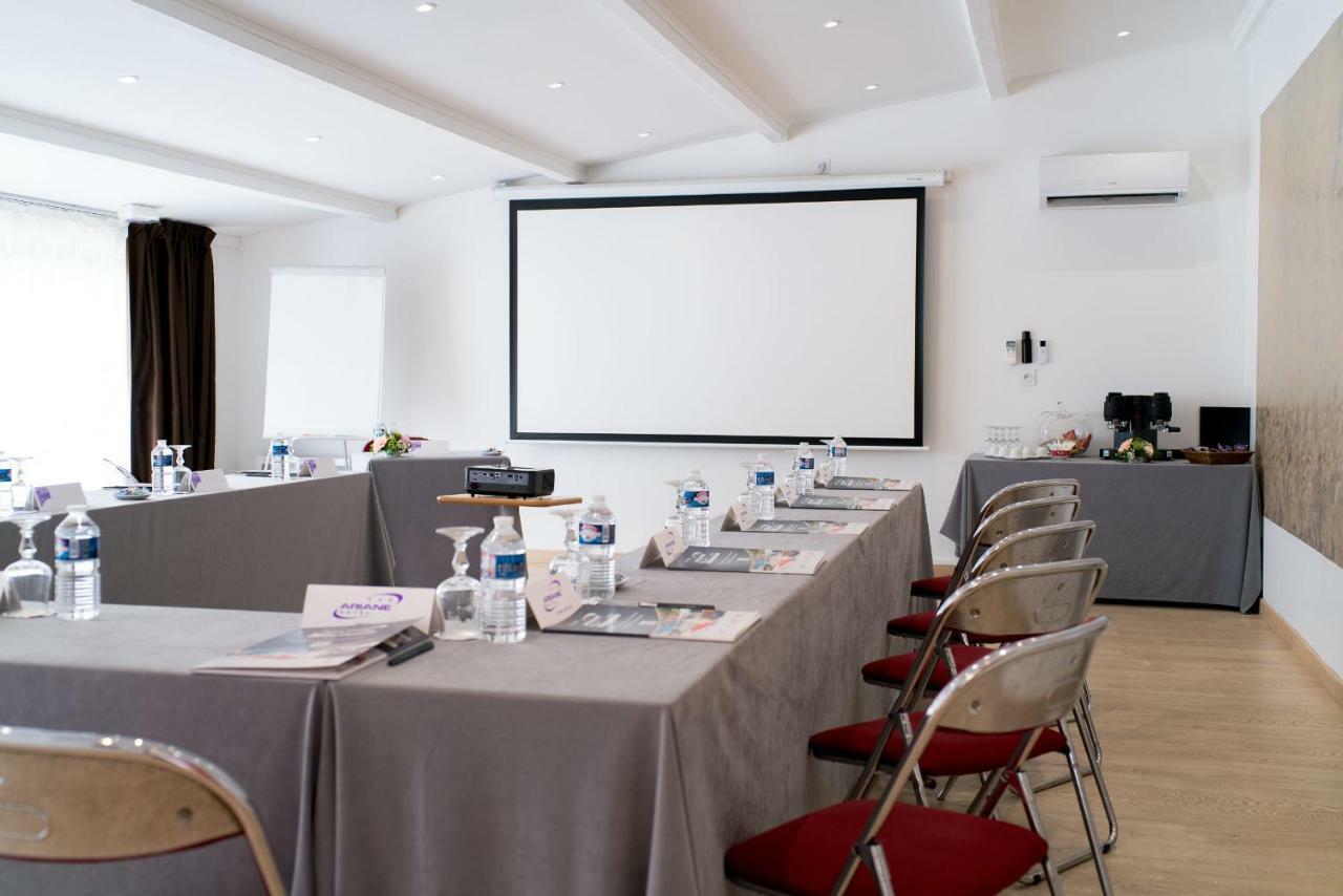 Ariane Hotel Fos Sur Mer فوس-سور-مير المظهر الخارجي الصورة